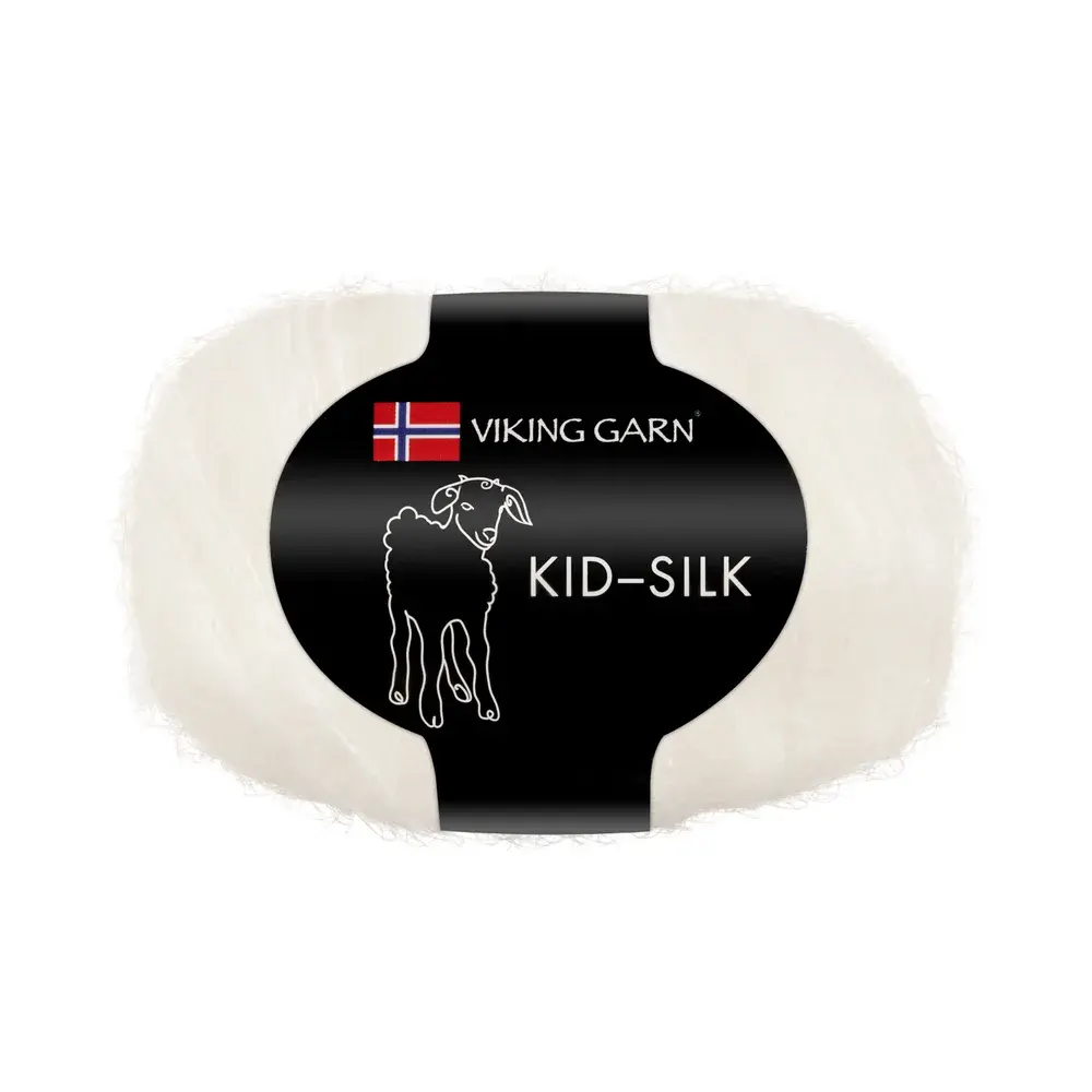 Ett hvitt, lodent nøste Viking Garn Kid-Silk med svart banderole og norsk flagg